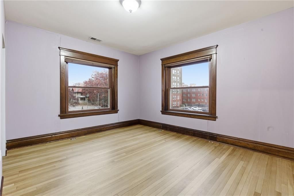 3516 Charlotte Street — photo 26