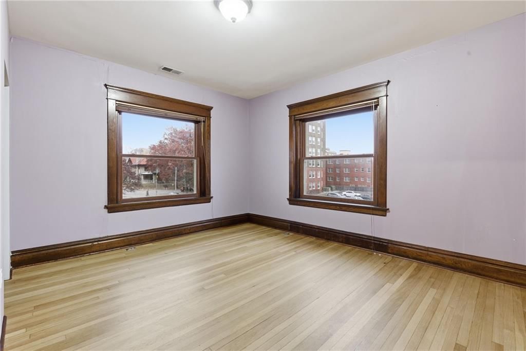 3516 Charlotte Street — photo 27