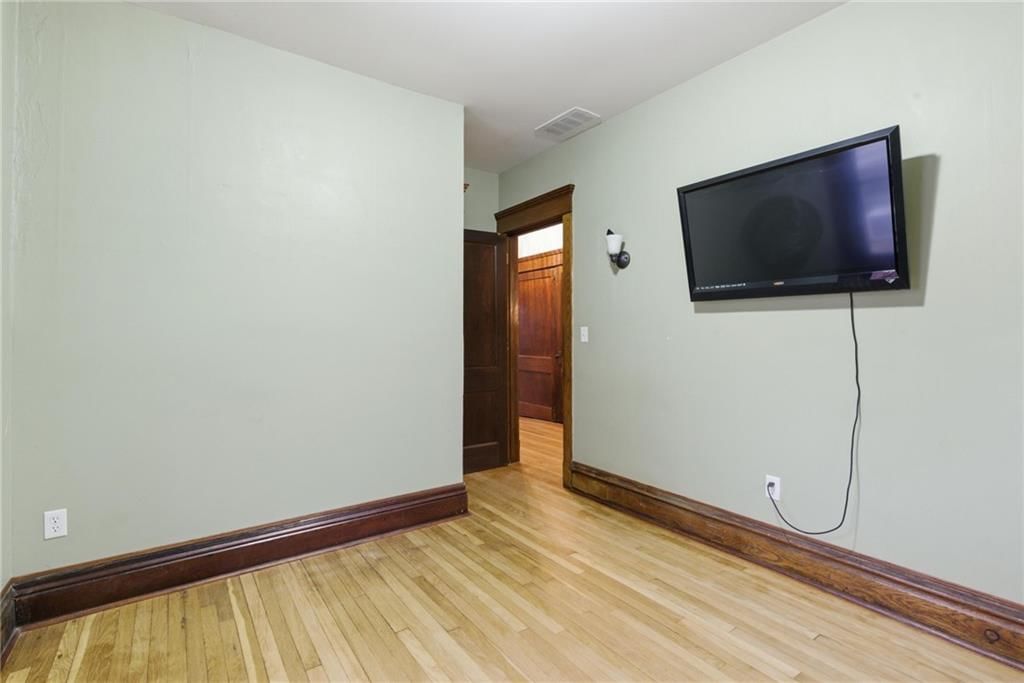 3516 Charlotte Street — photo 35