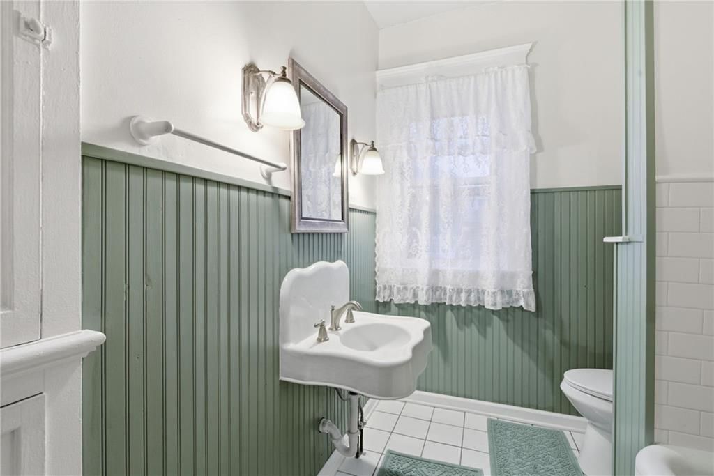 3516 Charlotte Street — photo 36