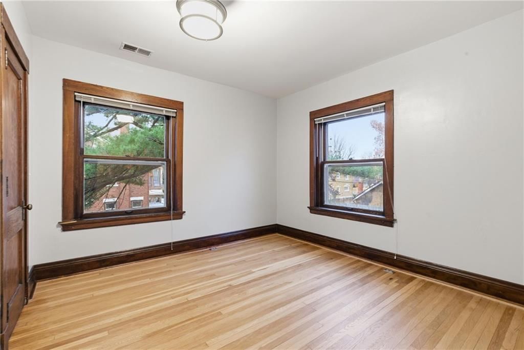 3516 Charlotte Street — photo 38