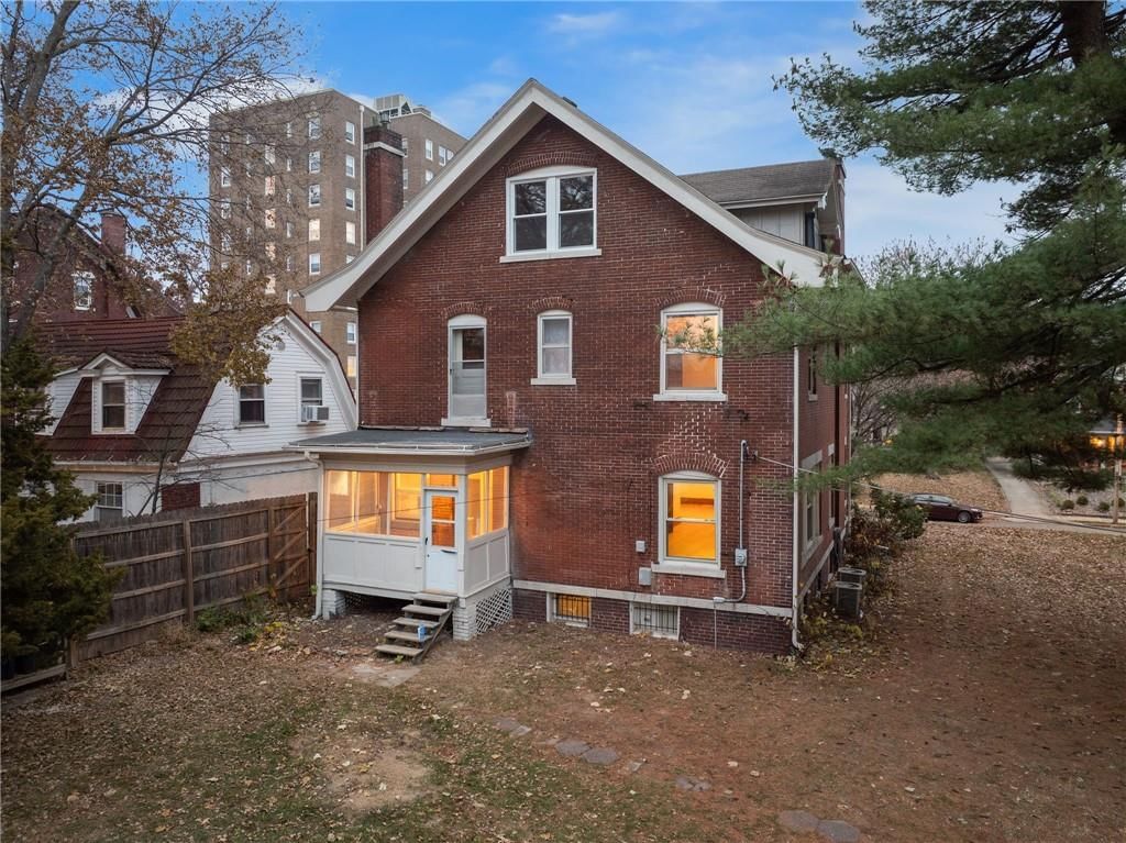 3516 Charlotte Street — photo 52