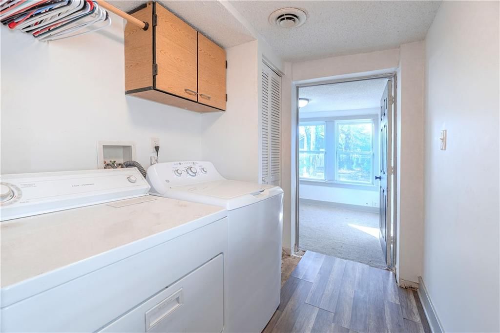 6500 Metcalf Avenue — photo 16