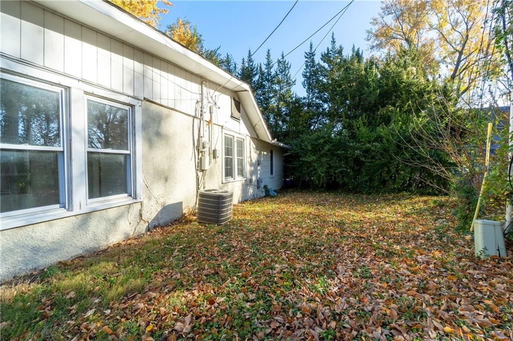 6500 Metcalf Avenue — photo 21