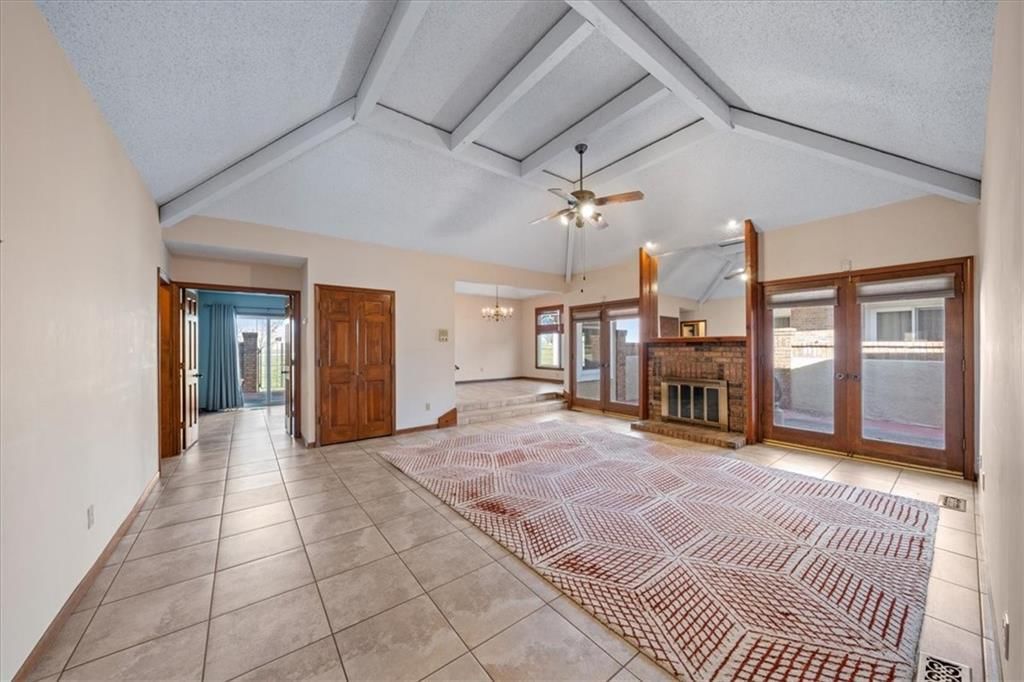 9736 Nieman Place — photo 3