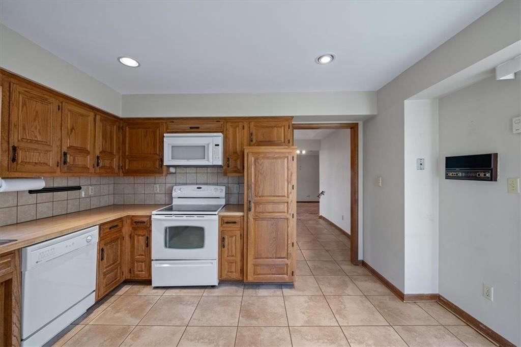 9736 Nieman Place — photo 13