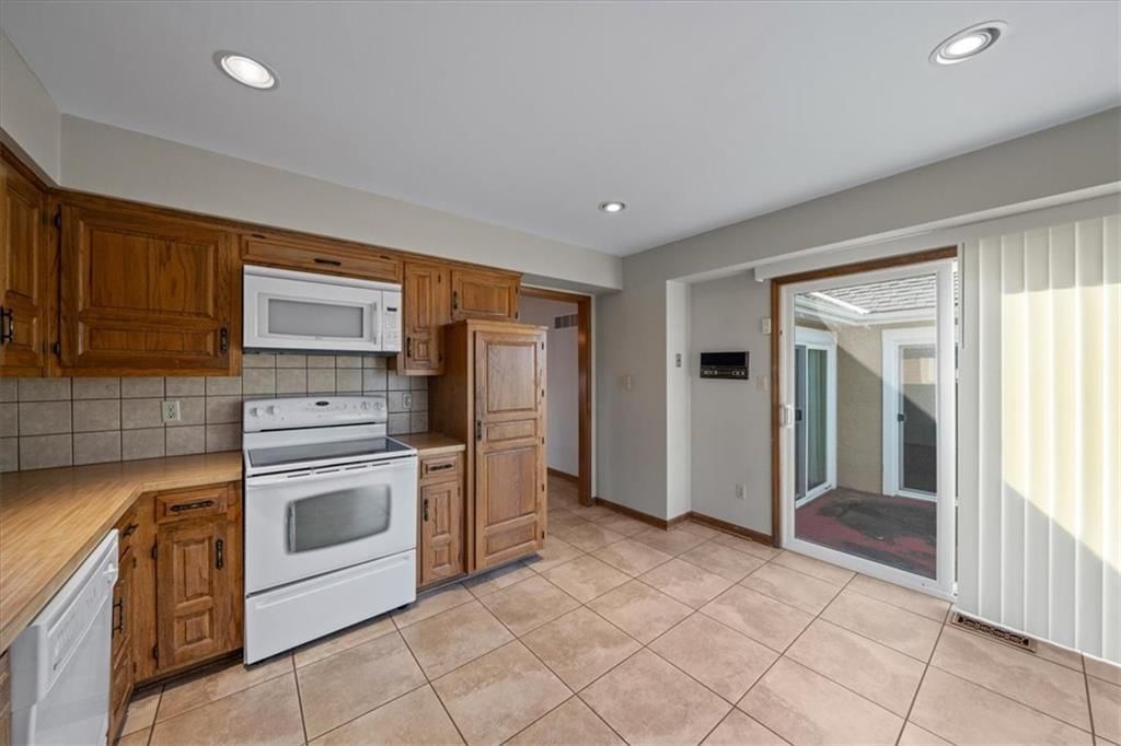 9736 Nieman Place — photo 14