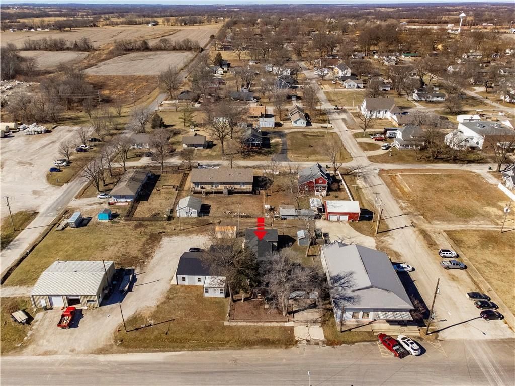 406 S Main Street — photo 35