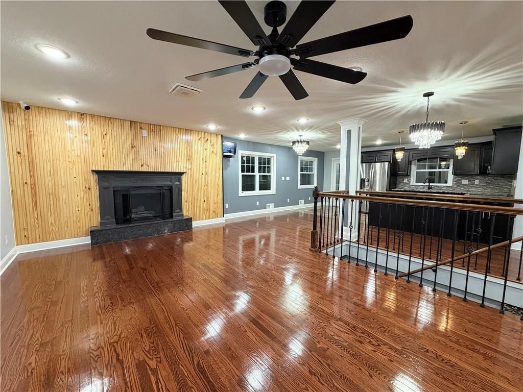 539 WESTVALE Road — photo 2