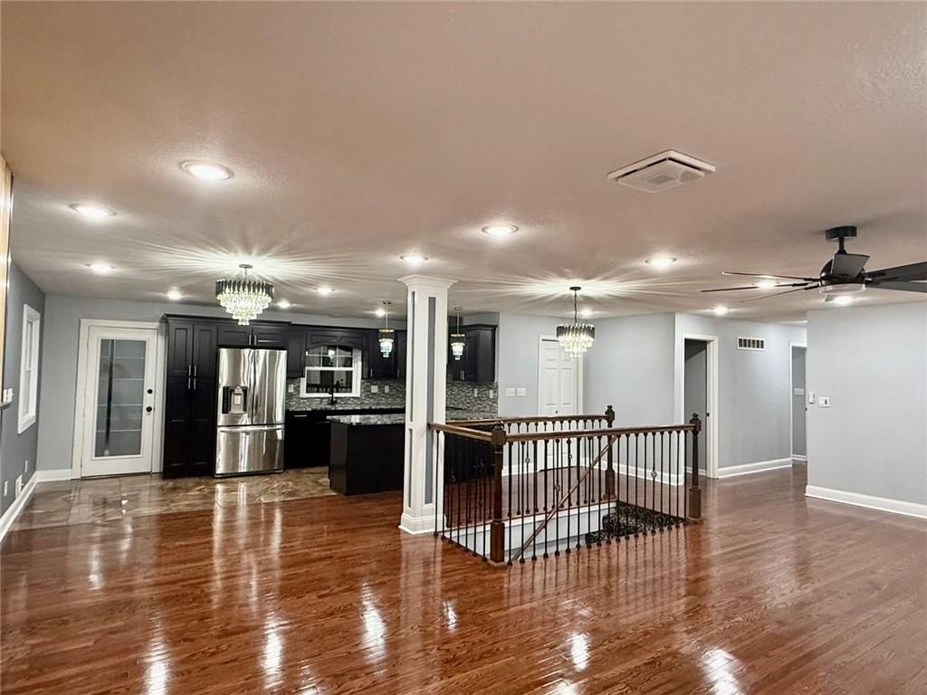 539 WESTVALE Road — photo 3