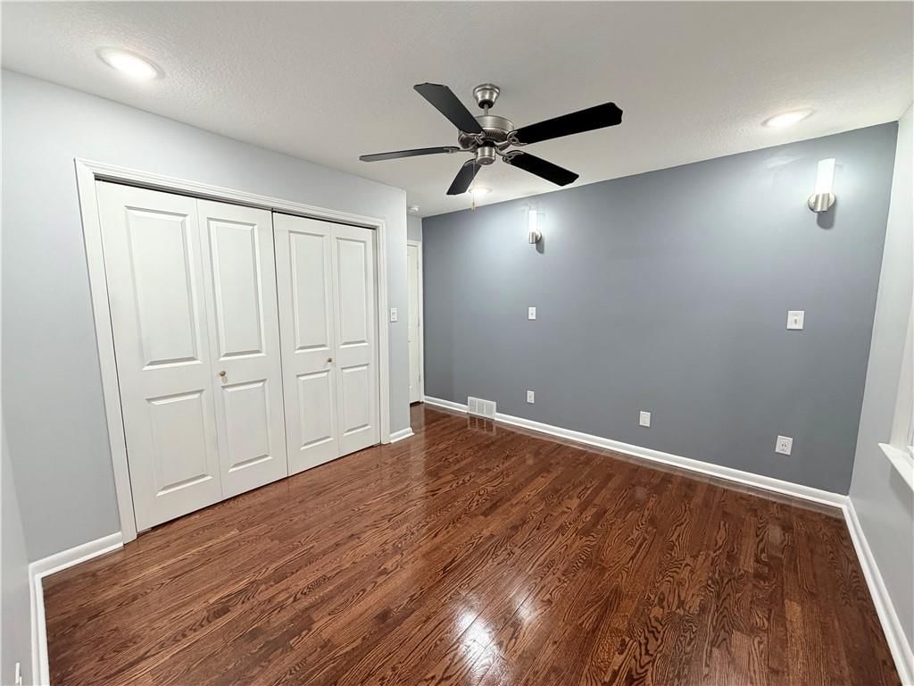 539 WESTVALE Road — photo 11