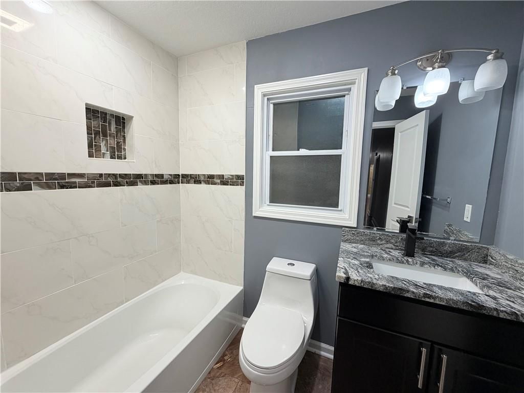 539 WESTVALE Road — photo 16