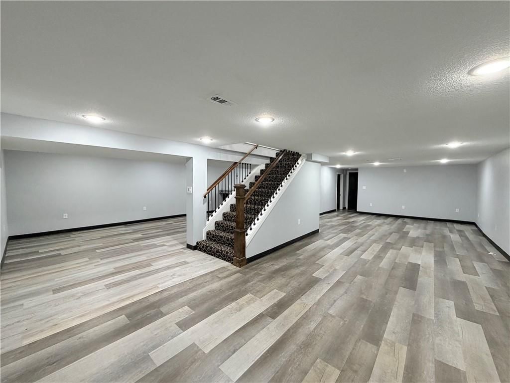 539 WESTVALE Road — photo 17