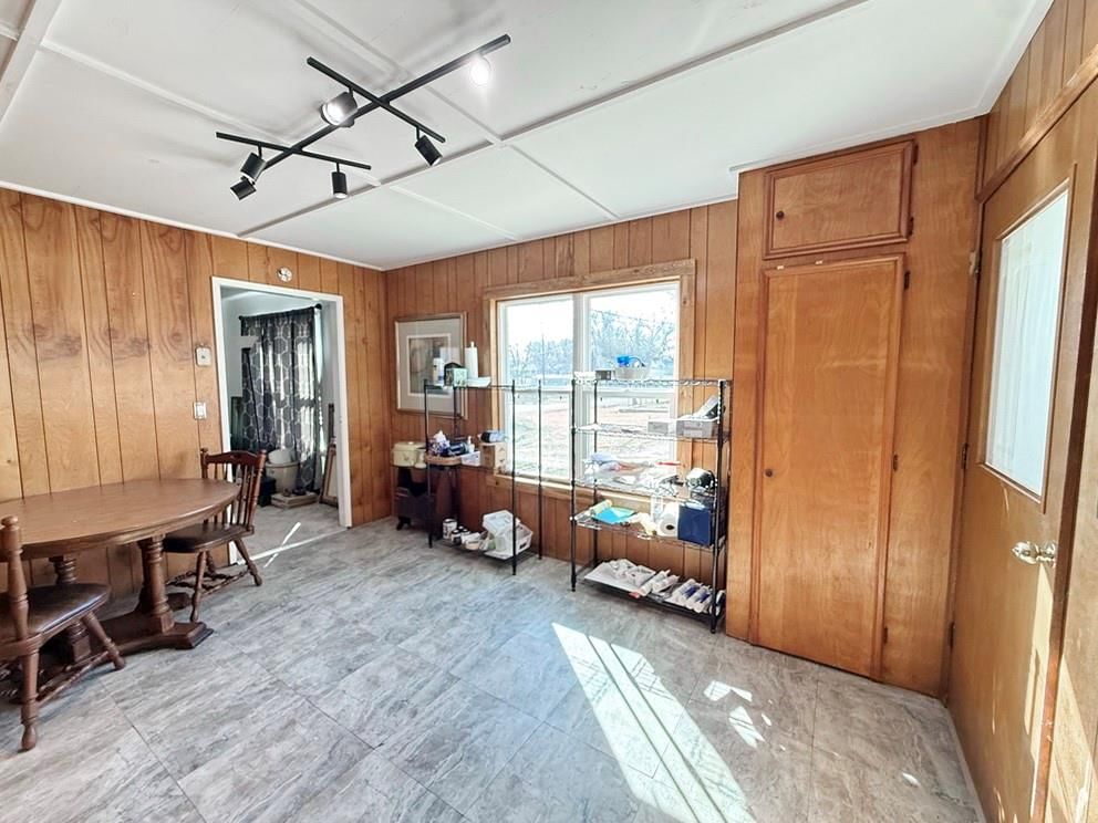408 N St James Street — photo 11