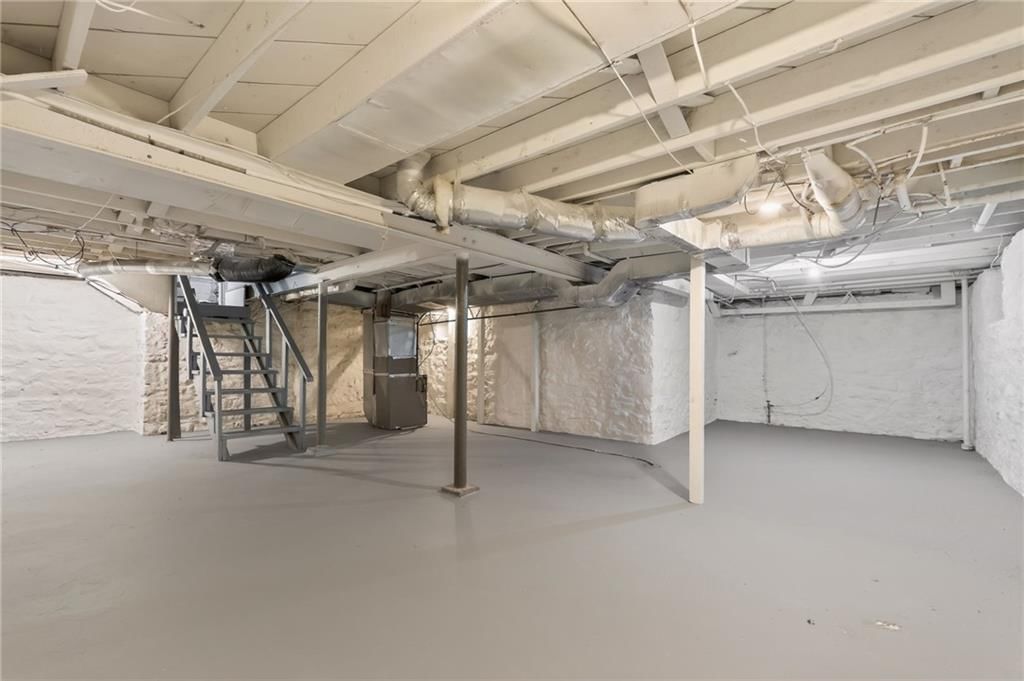2216 E 72nd Street — photo 30