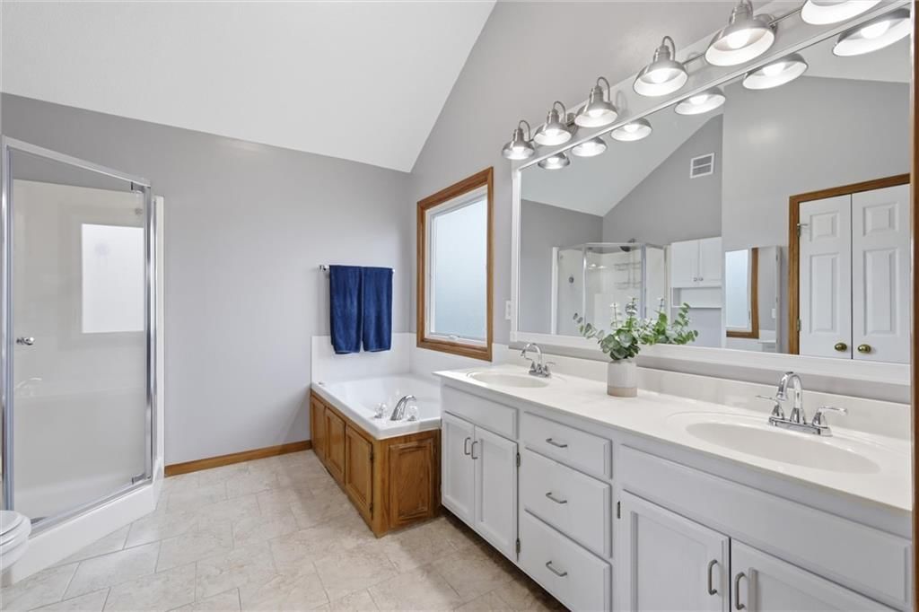 7436 N Marsh Avenue — photo 25