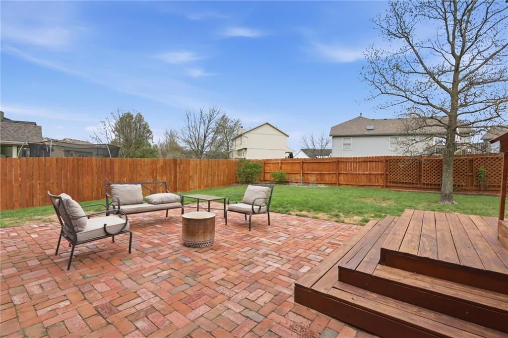 7436 N Marsh Avenue — photo 36
