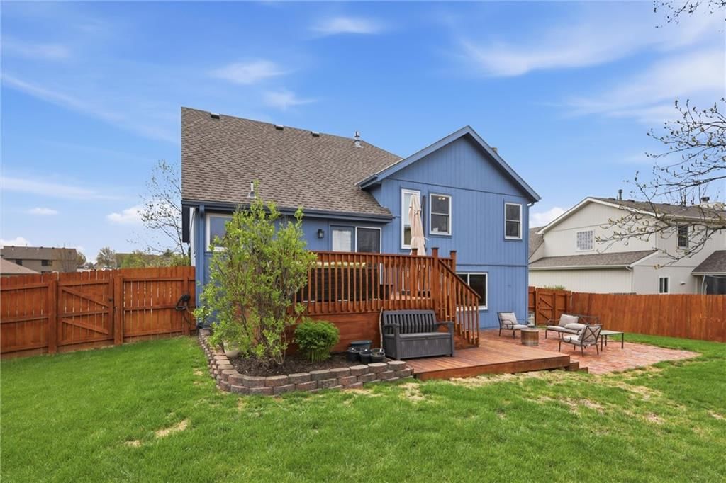 7436 N Marsh Avenue — photo 39
