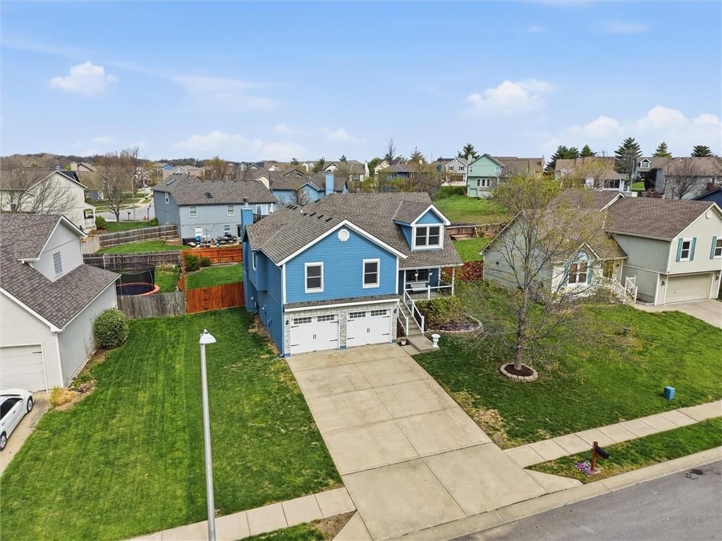 7436 N Marsh Avenue — photo 41