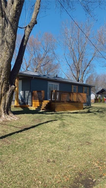 445 E Hickory Street — photo 20