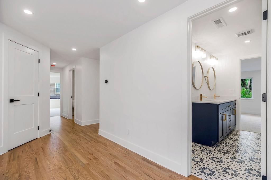 5439 Norwood Street — photo 35