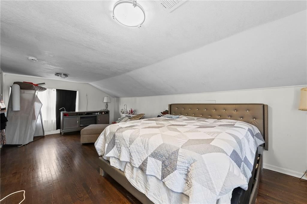 3028 Bales Avenue — photo 28