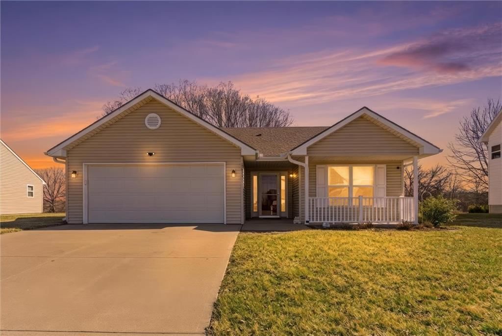 12855 NW Oakview Drive — photo 2