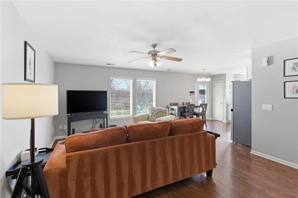 12855 NW Oakview Drive — photo 7