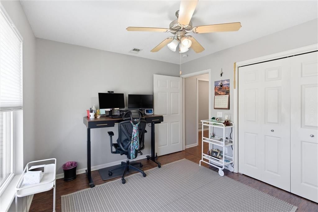 12855 NW Oakview Drive — photo 16