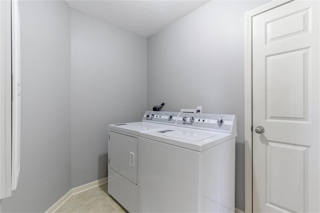 12855 NW Oakview Drive — photo 25