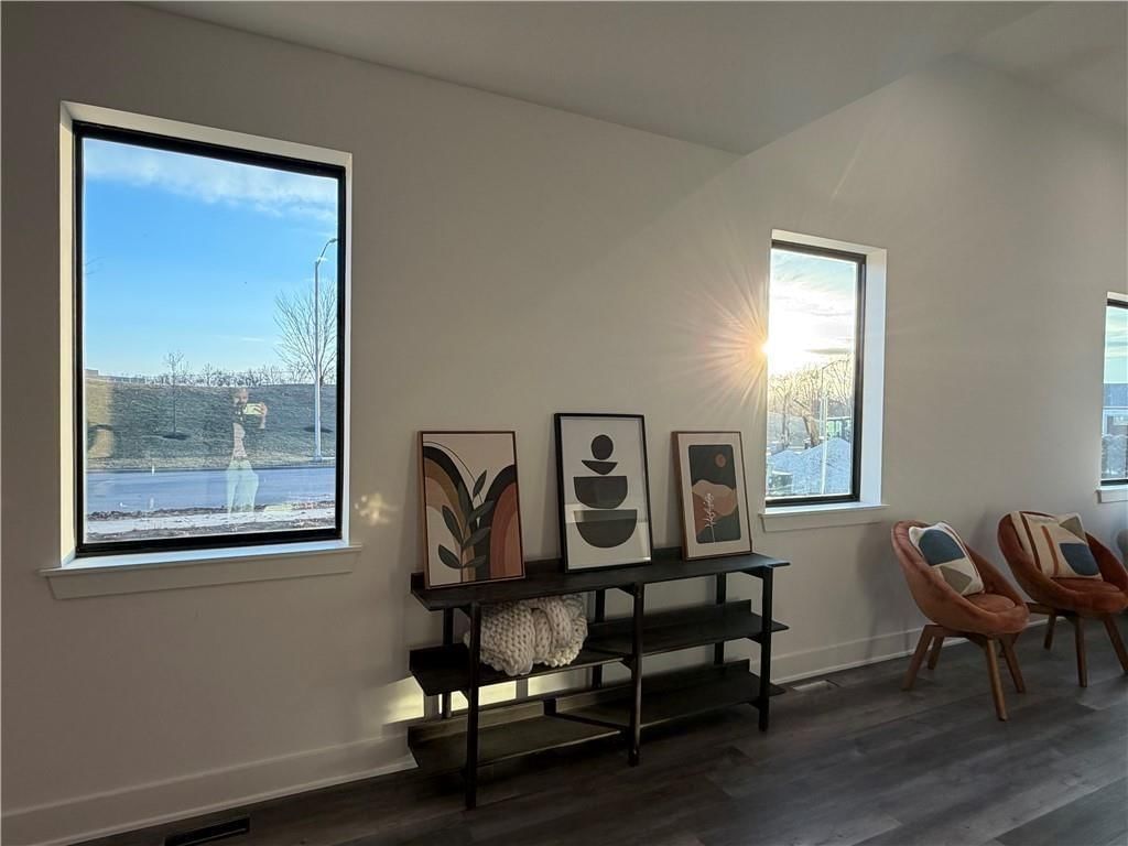 22150 W 116th Terrace — photo 10