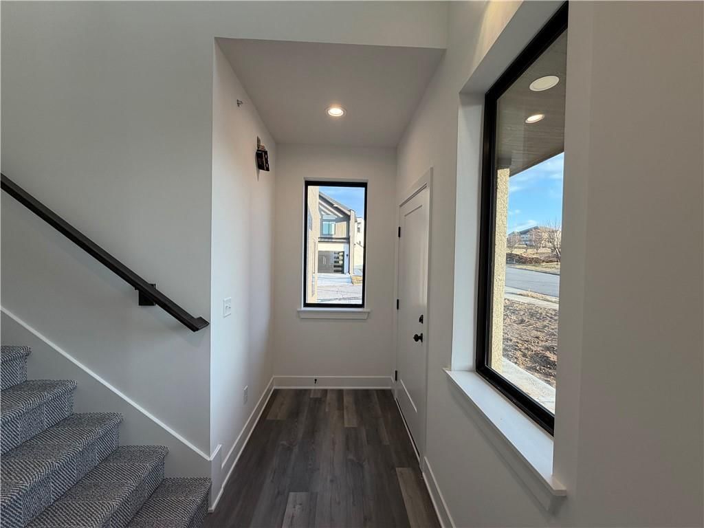 22154 W 116th Terrace — photo 5