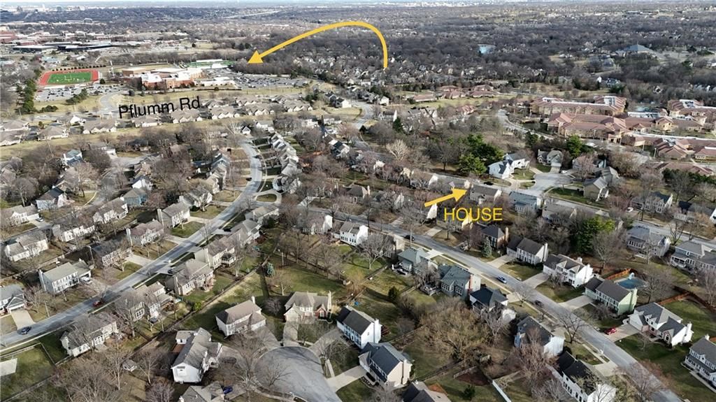 13952 W 115th Street — photo 2