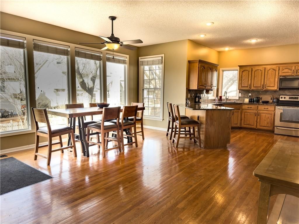 13952 W 115th Street — photo 7