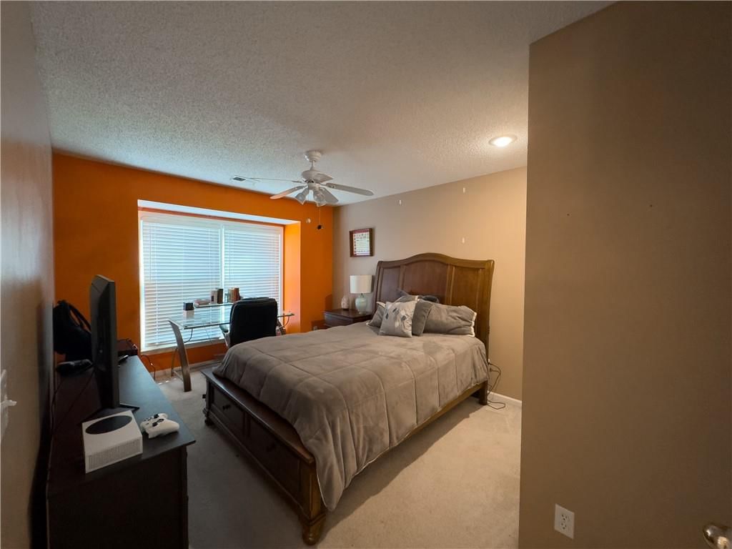 13952 W 115th Street — photo 23