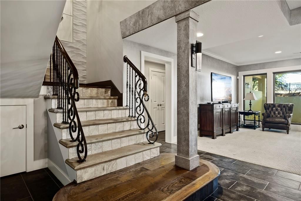 3322 W 137 Street — photo 15