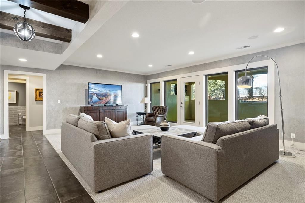 3322 W 137 Street — photo 17