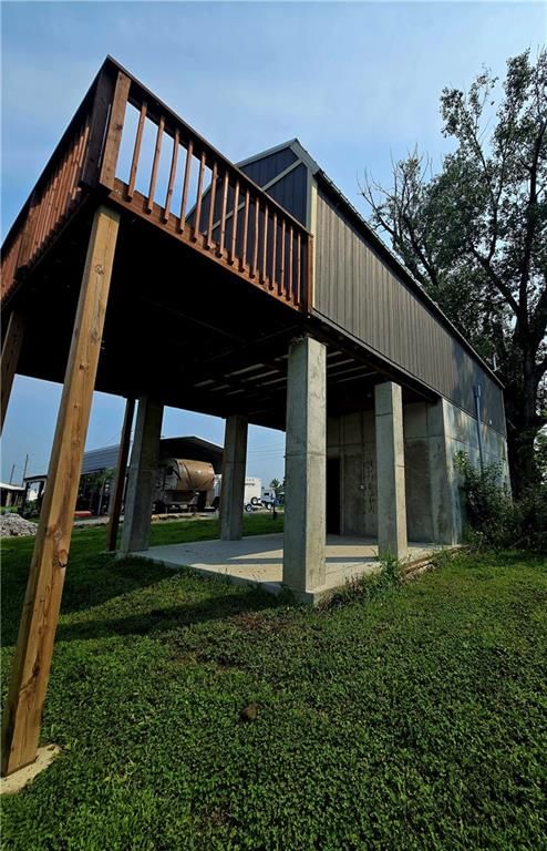 124 Stanton Drive — photo 3