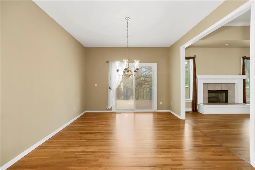 12204 England Street — photo 11