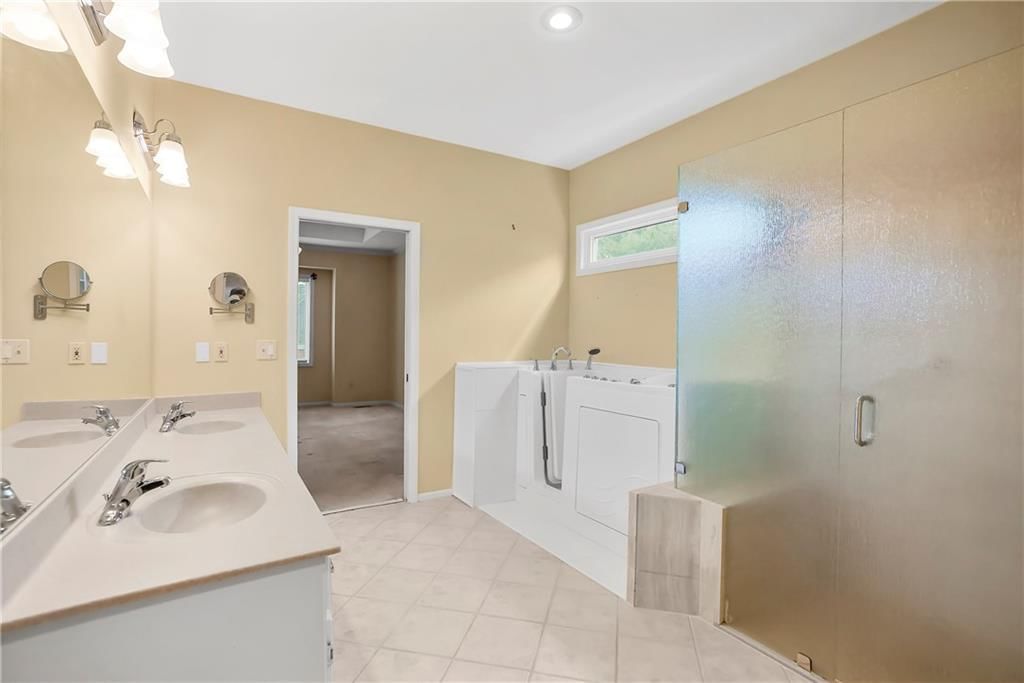 12204 England Street — photo 20