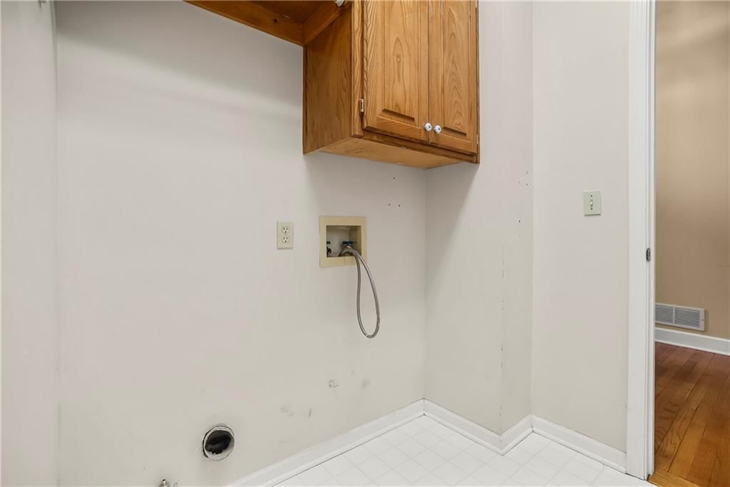 12204 England Street — photo 22