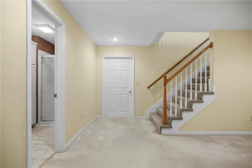 12204 England Street — photo 23