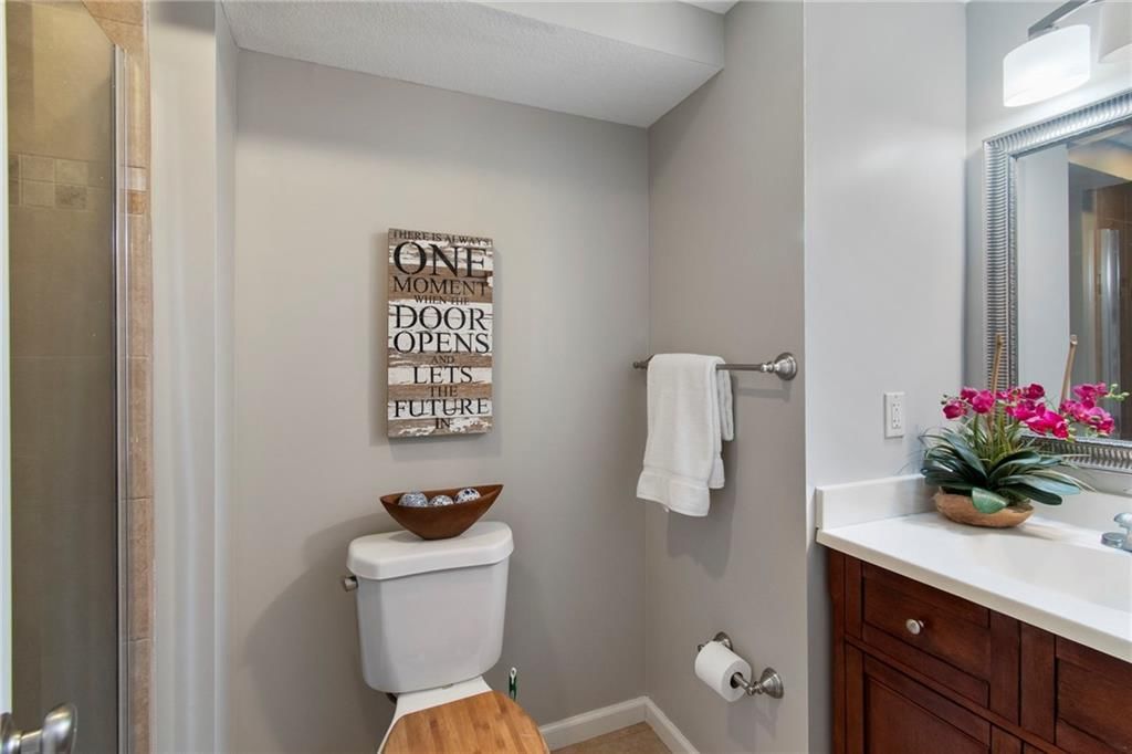 9008 NE 80th Street — photo 17