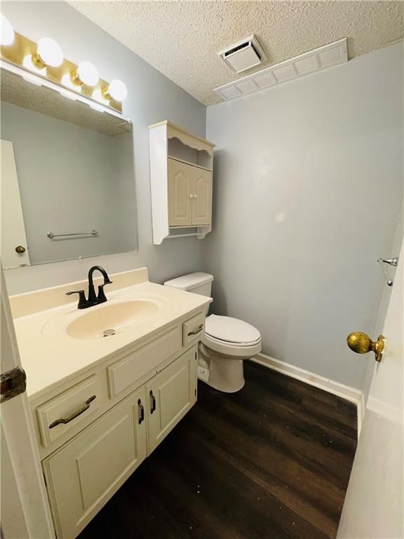 5821 Marion Avenue — photo 20