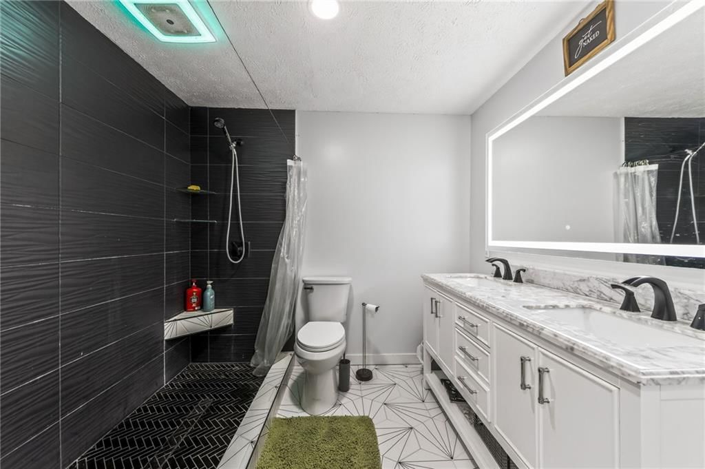 723 N Godfrey Street — photo 24