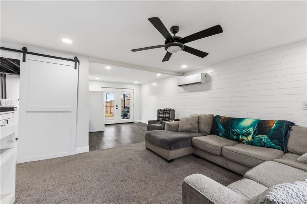 723 N Godfrey Street — photo 28