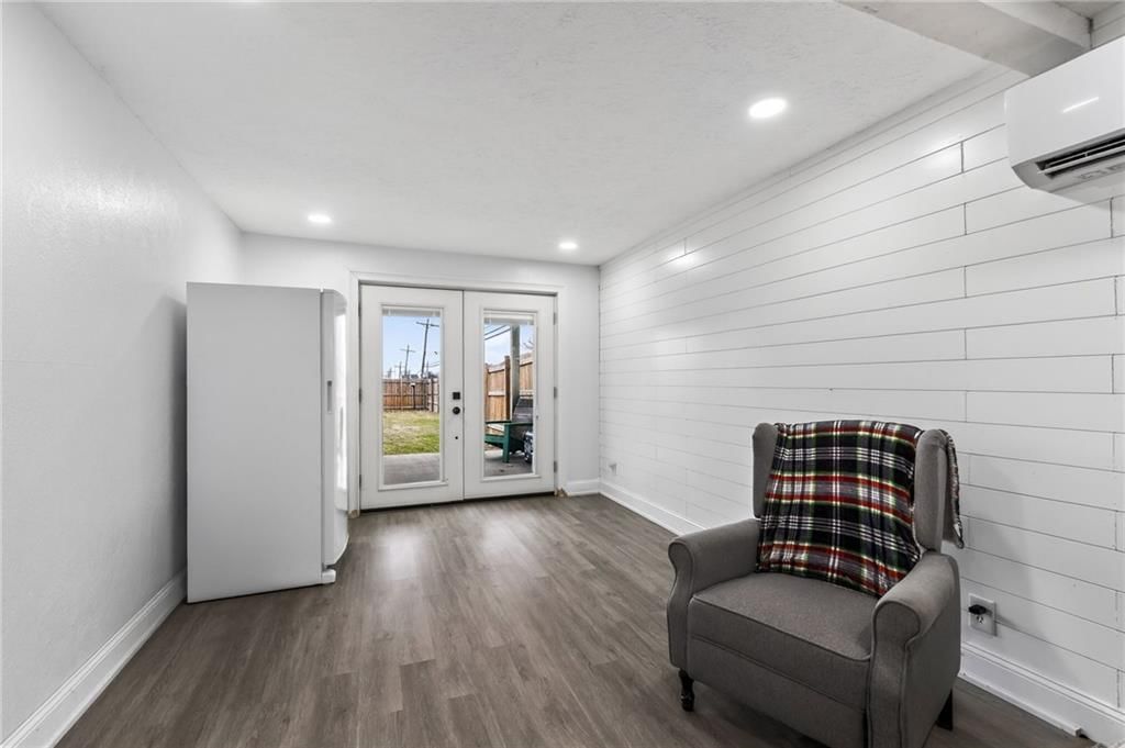 723 N Godfrey Street — photo 29