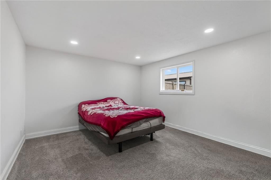 723 N Godfrey Street — photo 31