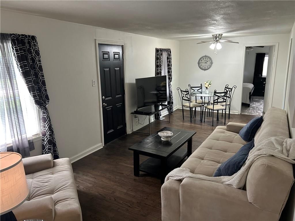 3805 Laurel Avenue — photo 19