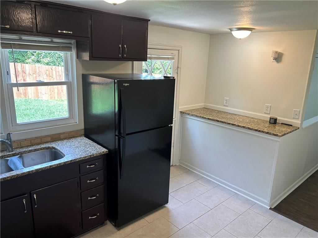 3805 Laurel Avenue — photo 26